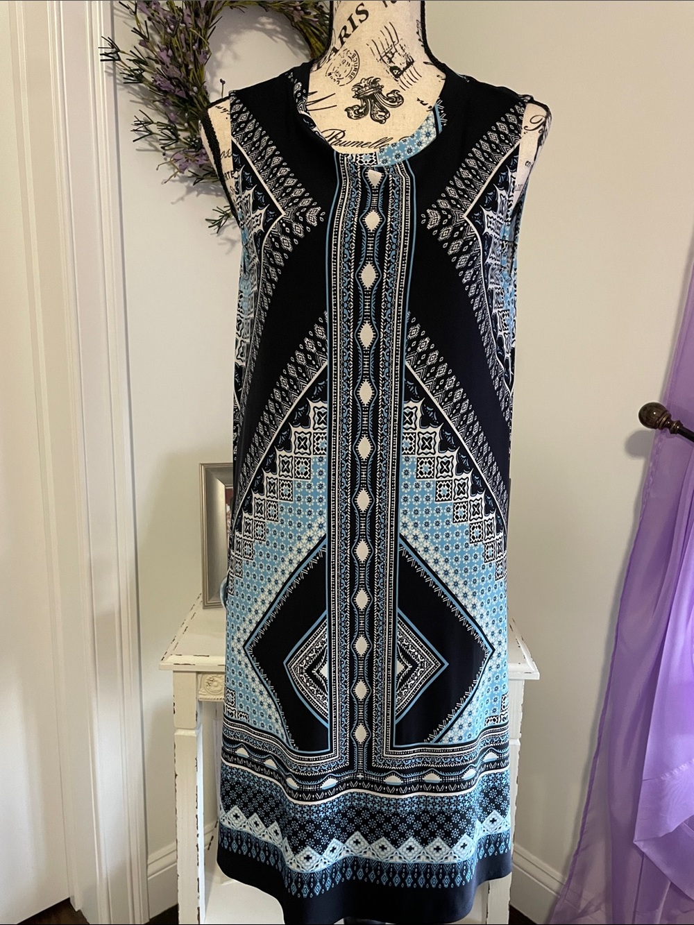 Alyx Black and Light Blue Sleeveless Geometric Midi Dress